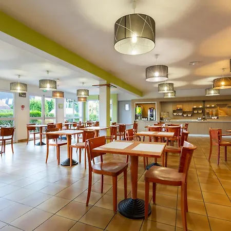 Hotel Comfort Lomme 3*