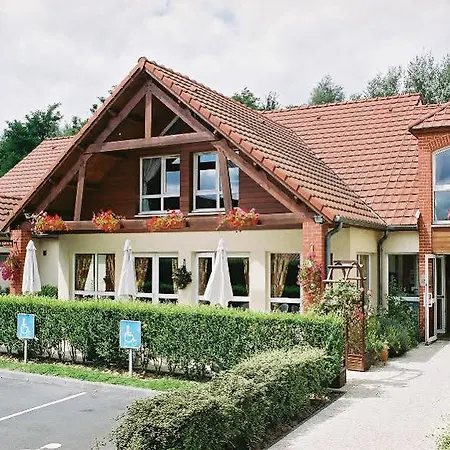 Comfort Lomme Hotel 3*