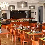 Comfort Lomme Otel