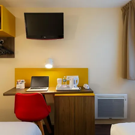 キリアド ウエスト ロム ホテル リール