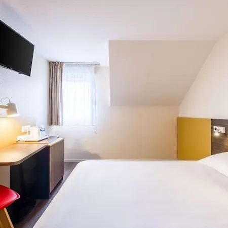 Comfort Lomme Hotel 3*