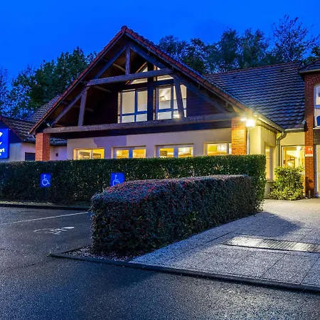 Comfort Lomme Hotel Lila