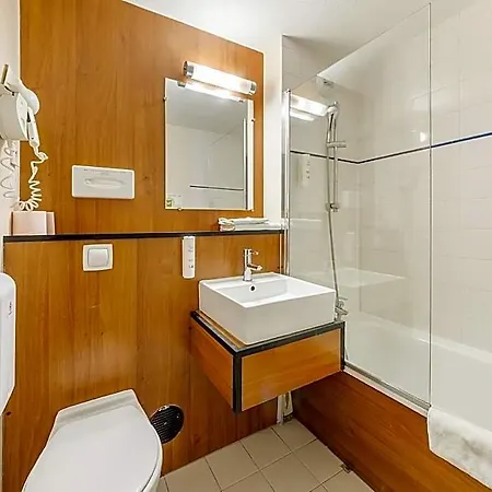 Comfort Lomme 3*