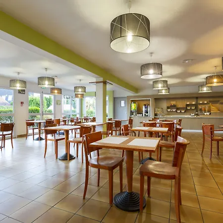 Hotel Comfort Lomme 3*