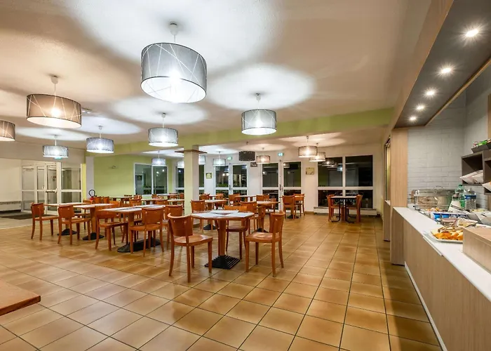 Comfort Lomme Hotel 3*