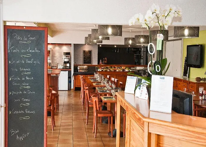 Comfort Lomme Hotel 3*