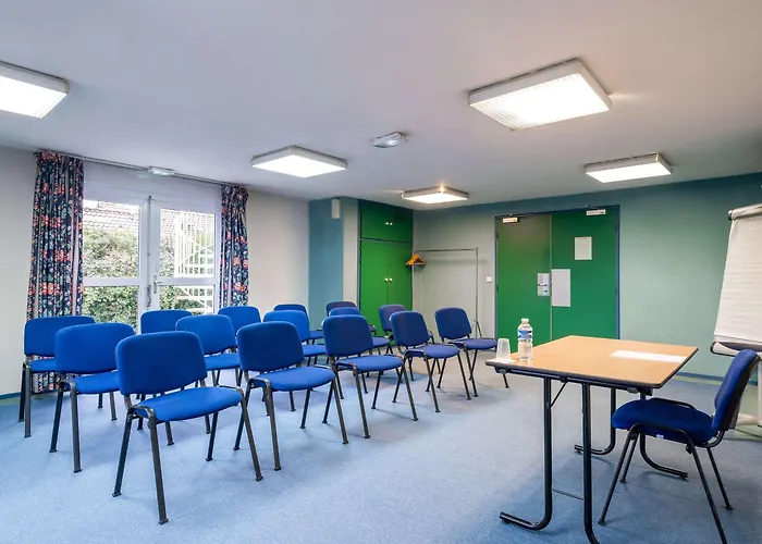 Hotel Comfort Lomme 3*